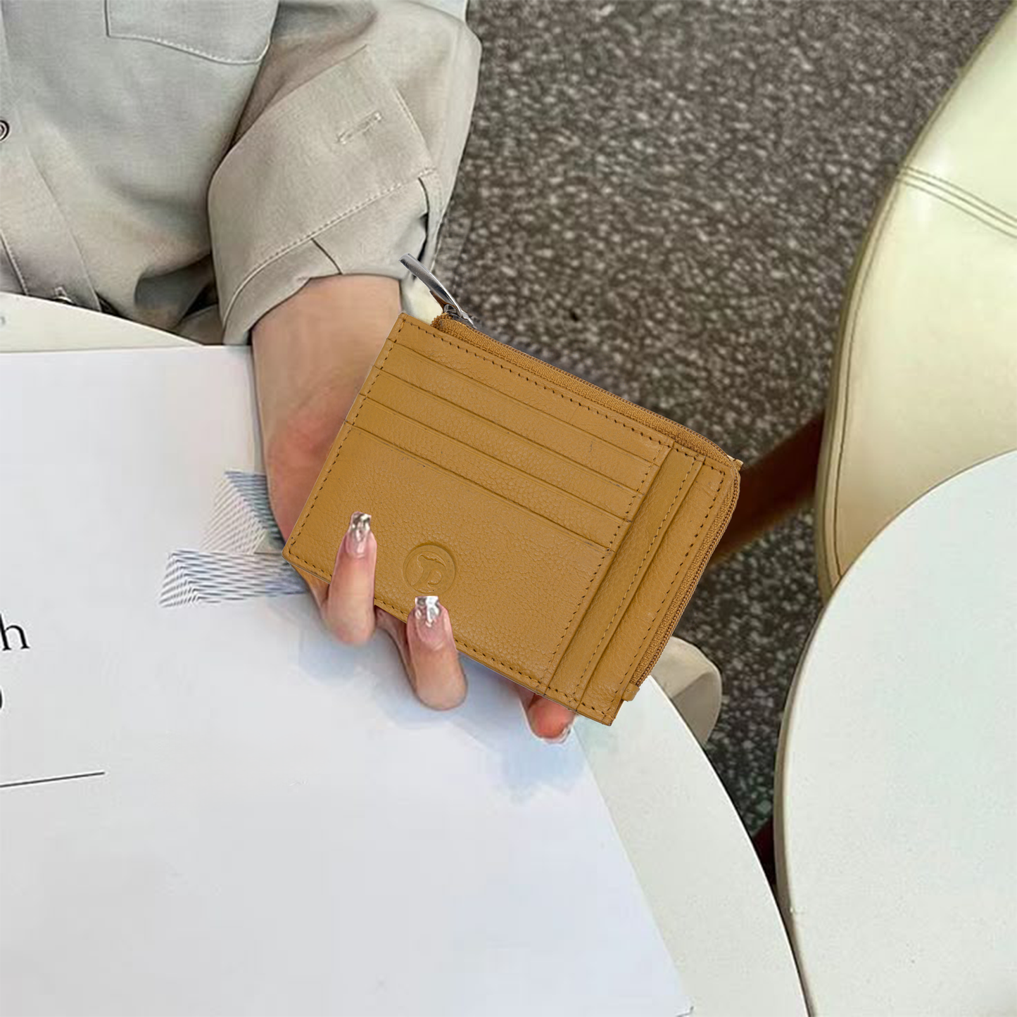 Cloe - Slim Leather Card Wallet