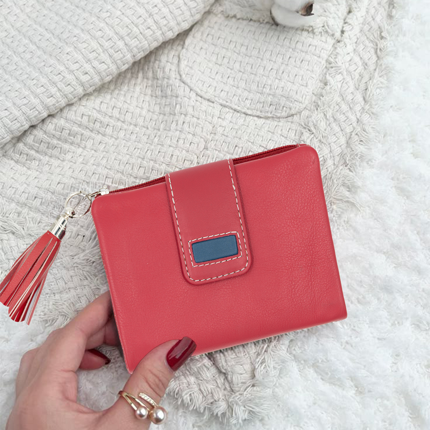 Lore - Smooth Vertical Leather Wallet